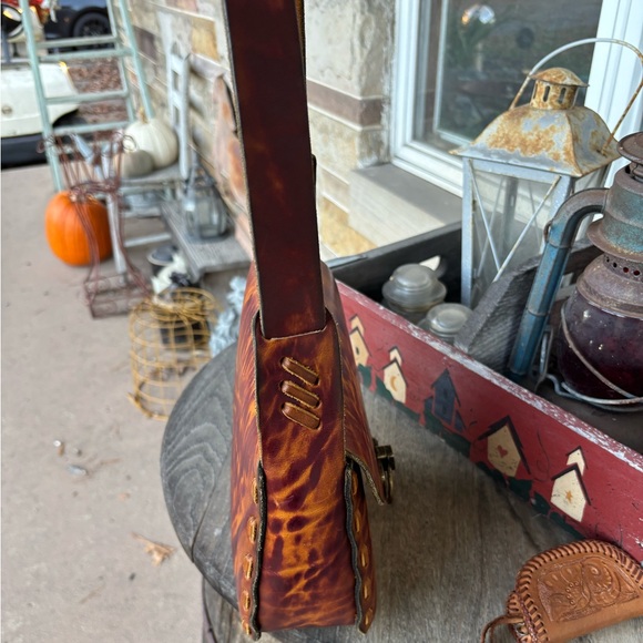 Vintage 70’s Brown Leather Shoulder Bag - Picture 8 of 12